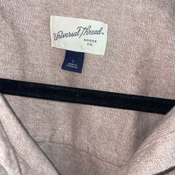 Tan/mauve Universal Thread Button Down (womens large) - Picture 2 of 4